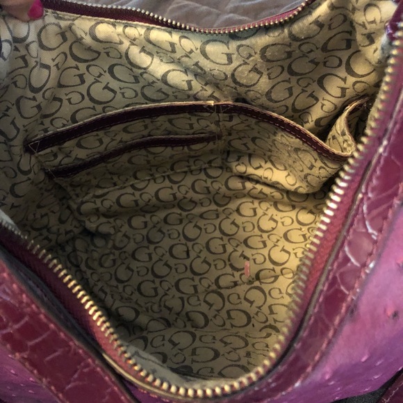 Guess Hand bag - Picture 5 of 7